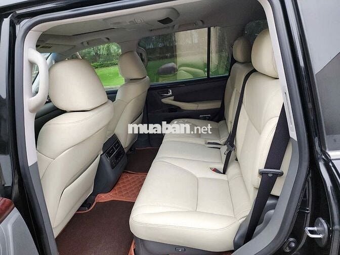 Bán xe LX 570 đời 2010 - Chính chủ