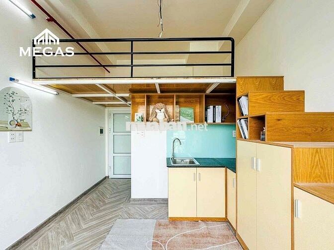 Phòng có gác 30m2 đường Dương Quảng Hàm ngay ĐH Văn Lang
