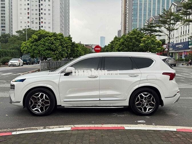 Cần bán Hyundai Santa Fe 2022 2.2 Dầu Cao Cấp