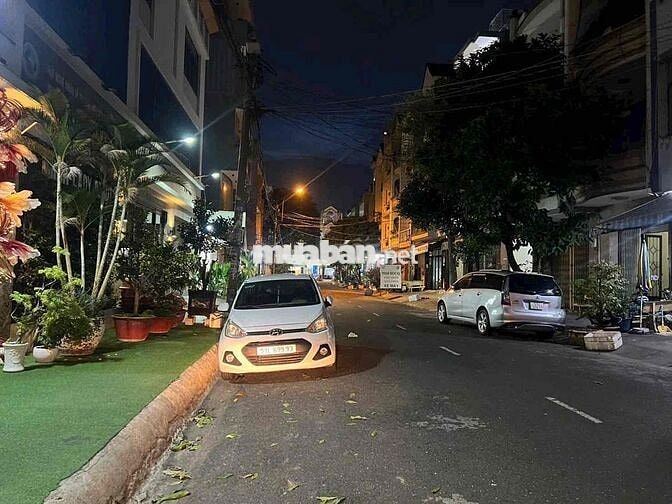 Bán nhà mặt tiền khu dân cư tên lửa, phường An lạc