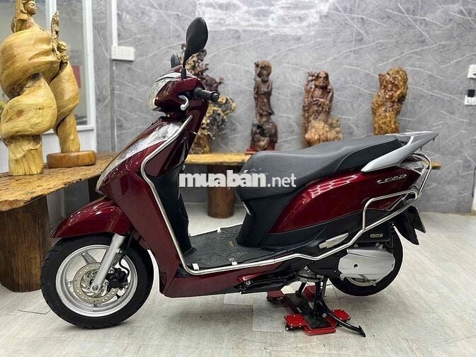 👉Lead chính chủ biển SG máy nguyên zin êm ru