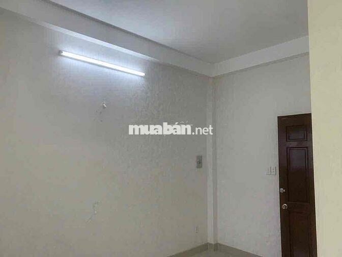 Cho thuê nhà MT đường Nội Bộ Bình Phú 2 P10 Q6