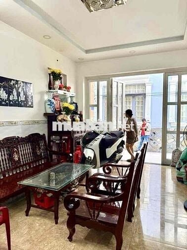 Hẻm xe hơi - 2 Tầng BTCT - đường Tây sơn - Dt 4x16 - Giá 4.x tỷ