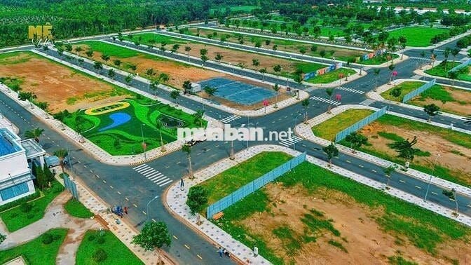 Bán đất 200m² thổ cư tại Bến Lức - Sổ đỏ riêng, giá tốt chỉ 2.2 tỷ