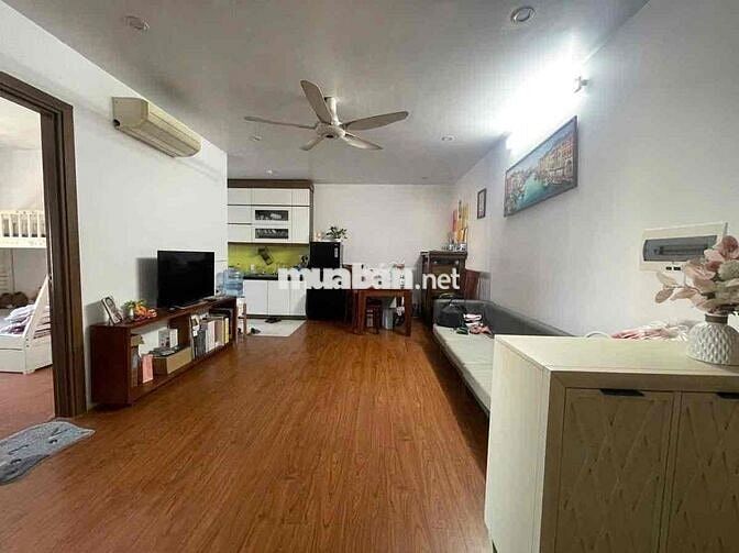 Siêu hiếm , khu k35 chung cư Tân Mai 65m2 tầng trung sổ đỏ nhà đẹp mat