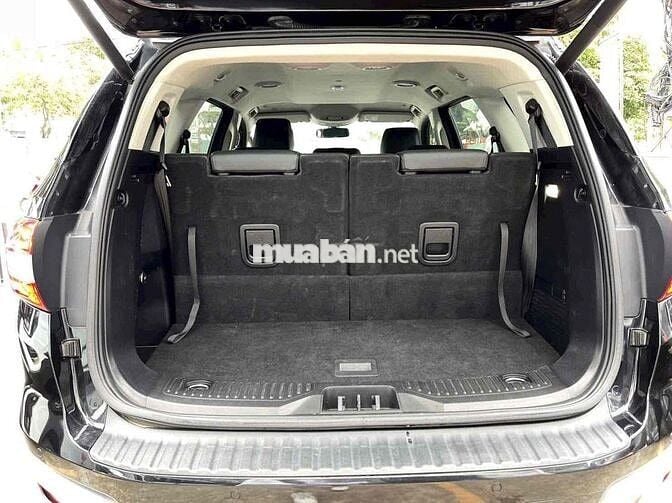 Ford Everest 2020 Trend 2.0L 4x2 AT - 93000 km