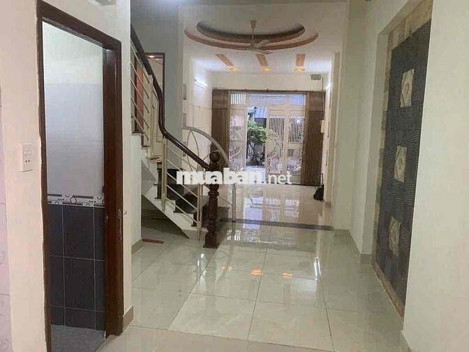 Cho thuê nhà MT đường Nội Bộ Bình Phú 2 P10 Q6