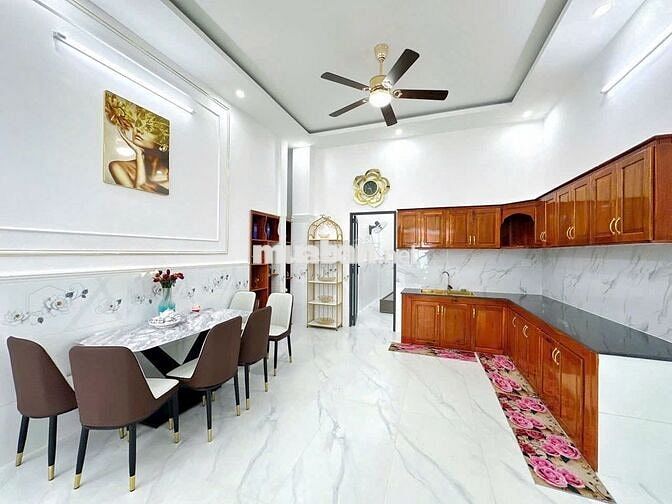 Bán nhà 5 phòng ngủ  tại Võ Thị Sáu, Cần Thơ, giá 3,85 tỷ, DTSD 160m2
