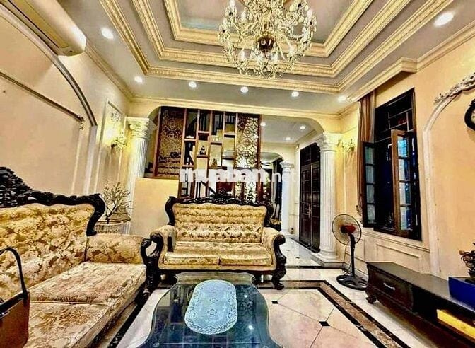 Có 1-0-2 phố Nguyễn Đức Cảnh, ngõ thông, kinh doanh sầm uất, 40m2, 6T