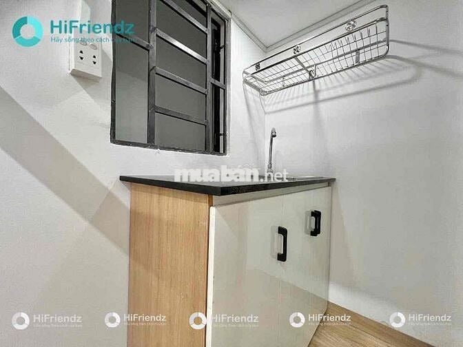 PHÒNG TRỌ GIÁ RẺ MỚI XÂY KHU PHAN XÍCH LONG - GIÁP QUẬN 1