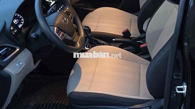 Hyundai Accent 2023 1.4 AT - 40000 km