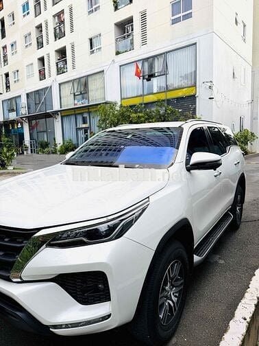 Toyota Fortuner 2023 - 62000 km