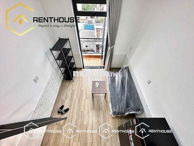 Trống sẳn phòng y hinh full nội thất máy giặc riêng