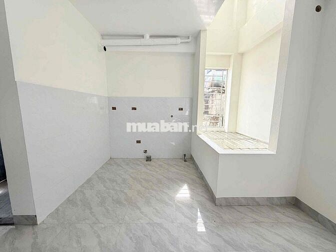 Cho thuê phòng dạng 1N1K mới keng tại đầu ngõ 788 Kim Giang 4tr6/thang