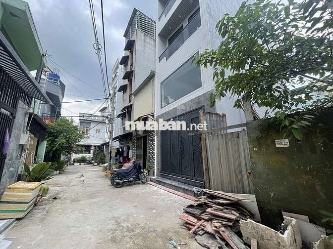 Bán lô đất trống full thổ cư Quận Gò Vấp 70m2 hẻm xe hơi nhỉnh 4 tỷ