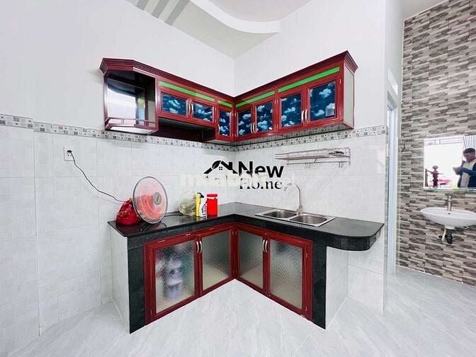 NHÀ CHÍNH CHỦ MỚI 3 TẦNG CẦN BÁN HXH
