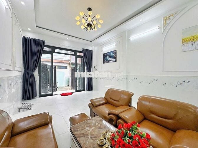 Bán nhà 5 phòng ngủ  tại Võ Thị Sáu, Cần Thơ, giá 3,85 tỷ, DTSD 160m2