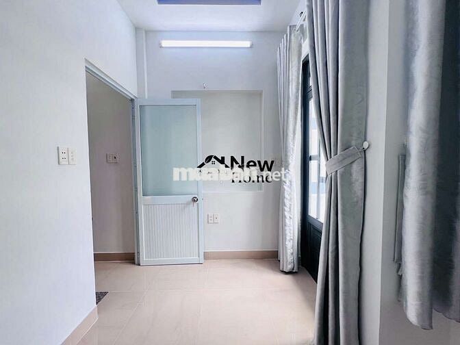 NHÀ CHÍNH CHỦ MỚI 3 TẦNG CẦN BÁN HXH