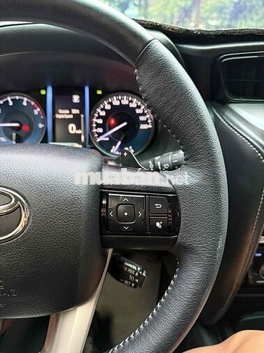 Toyota Fortuner 2023 - 62000 km