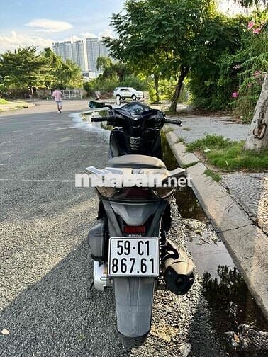 Chính chủ bán SH 150 ABS - Đk 12/12/2017