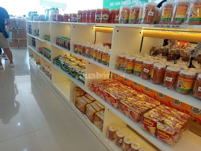 Cửa Hàng Cần Tuyển 3 Nhân Viên Tạp Vụ Phụ Dọn Dẹp 