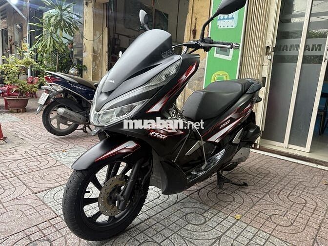 Nhà dư xe không có chỗ để cần bán PCX150 2019