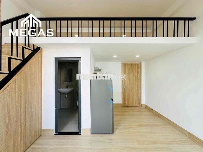 DUPLEX ĐHCÔNG THƯƠNG FULL NỘI THẤT 40m2 MỚI 100% ETOWN CỘNG HOÀ