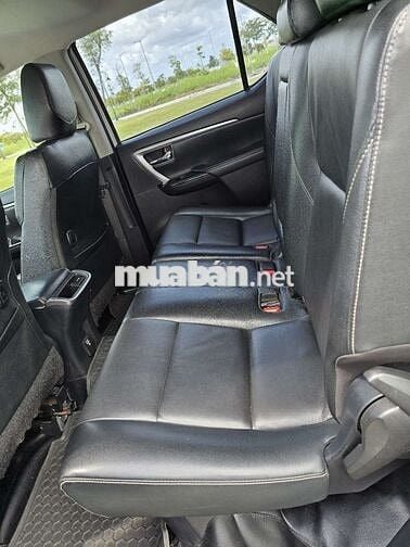TOYOTA FORTUNER 2022 SỐ TỰ ĐỘNG MÁY DẦU CỰC ĐẸP