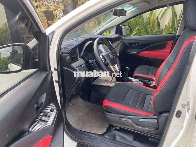 Toyota Innova 2019 2.0E - 80000 km