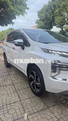 Mitsubishi Xpander 2024 Premium 1.5 AT - 14000 km