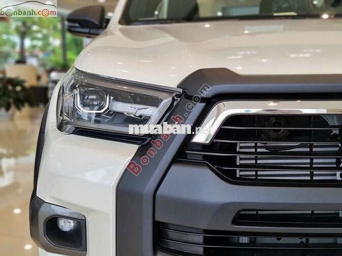 Toyota Hilux Adventure 2.8L 4x4 AT 2025