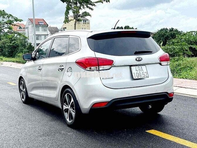 Kia Rondo 2015 2.0 GAT - 125000 km