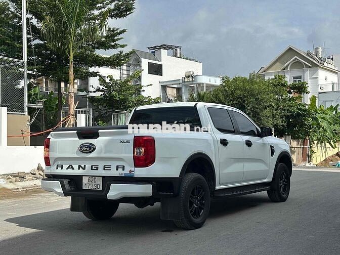 Ford Ranger XLS 2023 - Bảo Hành Hãng Đến 2026
