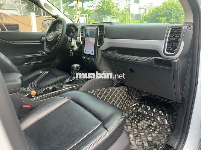 Ford Ranger XLS 2023 - Bảo Hành Hãng Đến 2026
