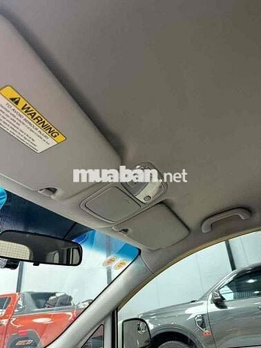 Kia Carens 2015 MT