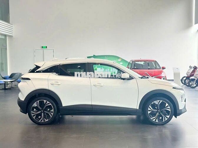 VinFast VF6 Plus 2025