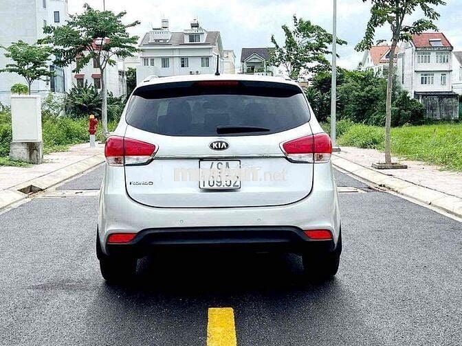 Kia Rondo 2015 2.0 GAT - 125000 km