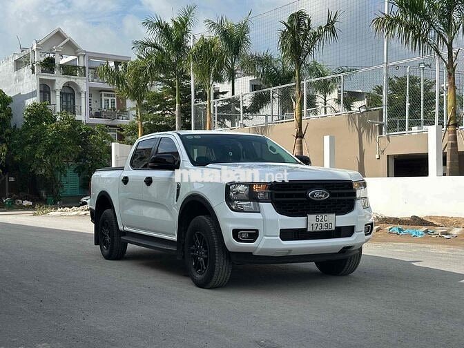 Ford Ranger XLS 2023 - Bảo Hành Hãng Đến 2026