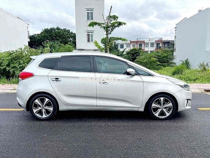 Kia Rondo 2015 2.0 GAT - 125000 km