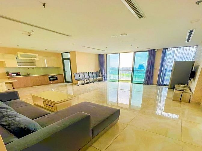 Bán Căn hộ tại Vinhomes Golden River Quận 1 tầng cao 3 phòng ngủ 121m2