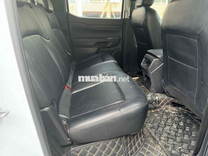 Ford Ranger XLS 2023 - Bảo Hành Hãng Đến 2026