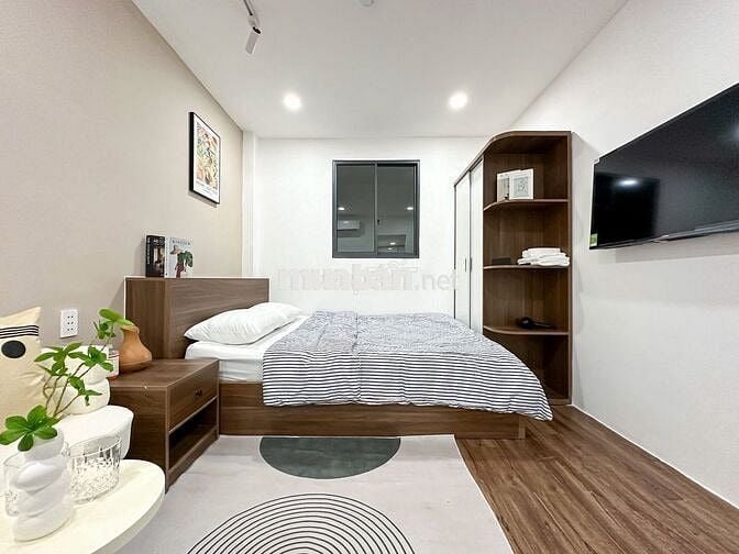 Căn hộ cho thuê studio tách bếp Trần Hưng Đạo, Q5 gần Nguyễn Văn Cừ