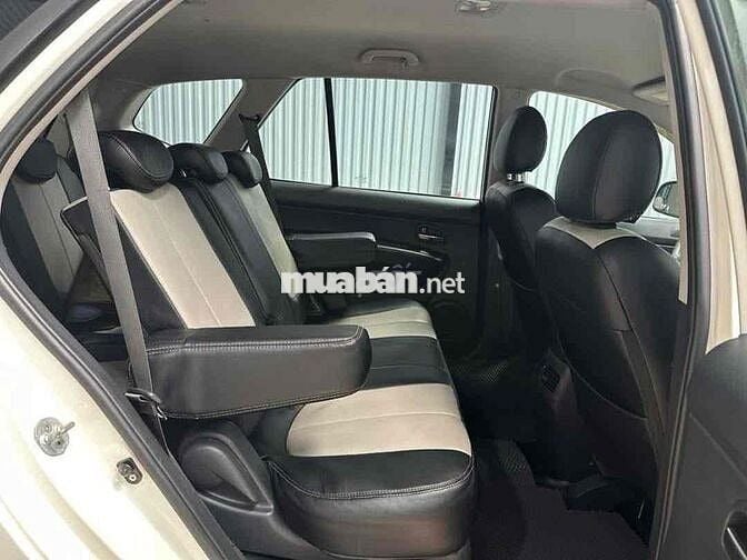 Kia Carens 2015 MT