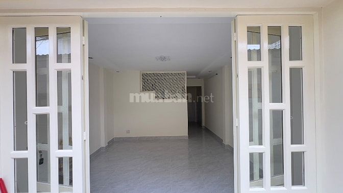Bán nhà quận 7 gần chợ tân qui 
