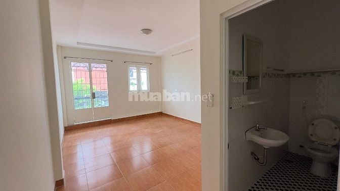 Bán nhà quận 7 gần chợ tân qui 