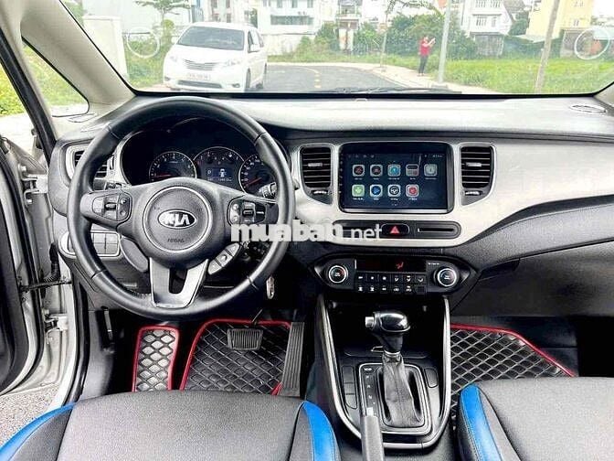 Kia Rondo 2015 2.0 GAT - 125000 km