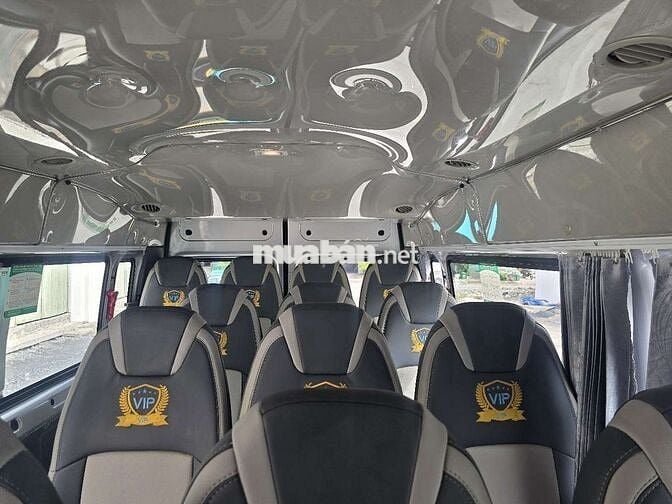 TRANSIT 2023 KO DỊCH VỤ 103000KM BẢO HÀNH 1 NĂM