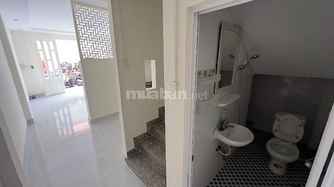 Bán nhà quận 7 gần chợ tân qui 