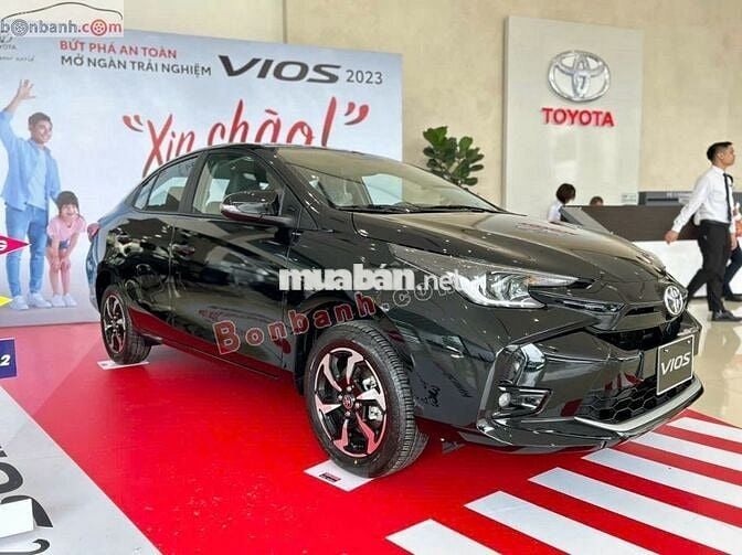Toyota Vios E CVT 2025