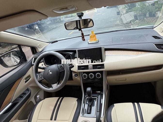 Mitsubishi Xpander 2019 1.5 AT -  xe rất mới